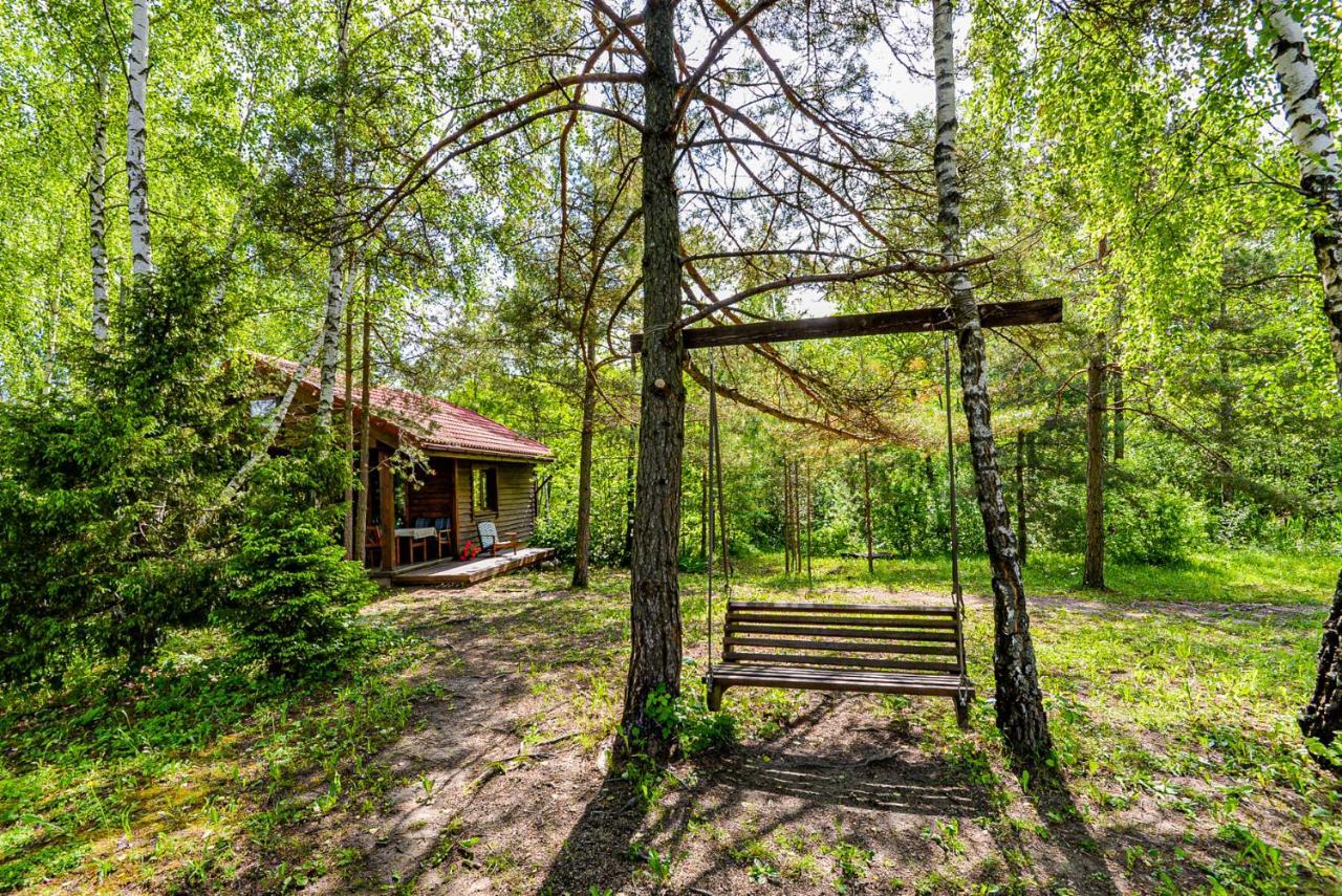 Berzu Namelis - Birch Cabin Kutsyuny エクステリア 写真