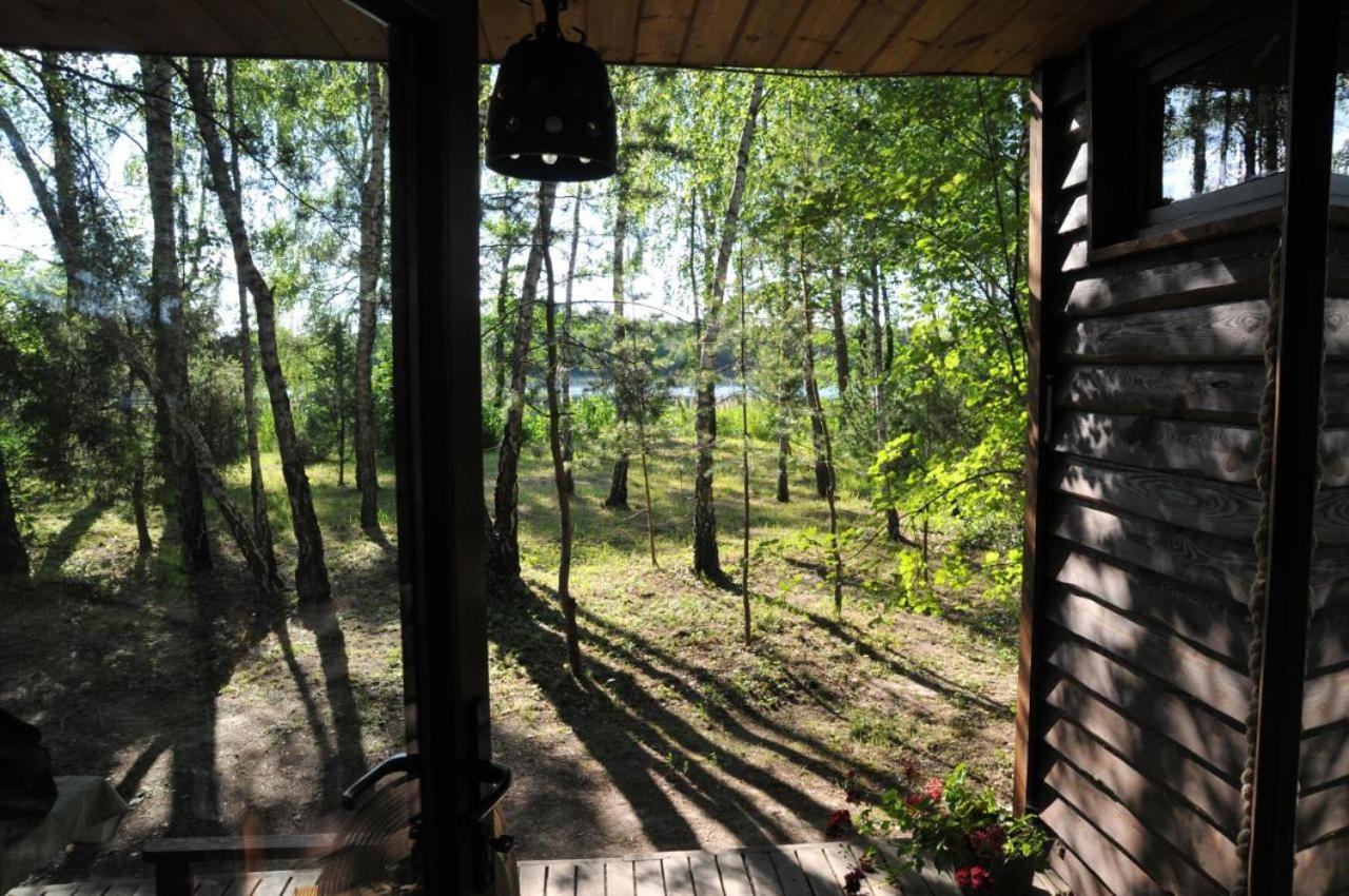 Berzu Namelis - Birch Cabin Kutsyuny エクステリア 写真