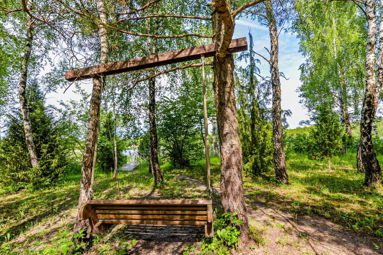 Berzu Namelis - Birch Cabin Kutsyuny エクステリア 写真