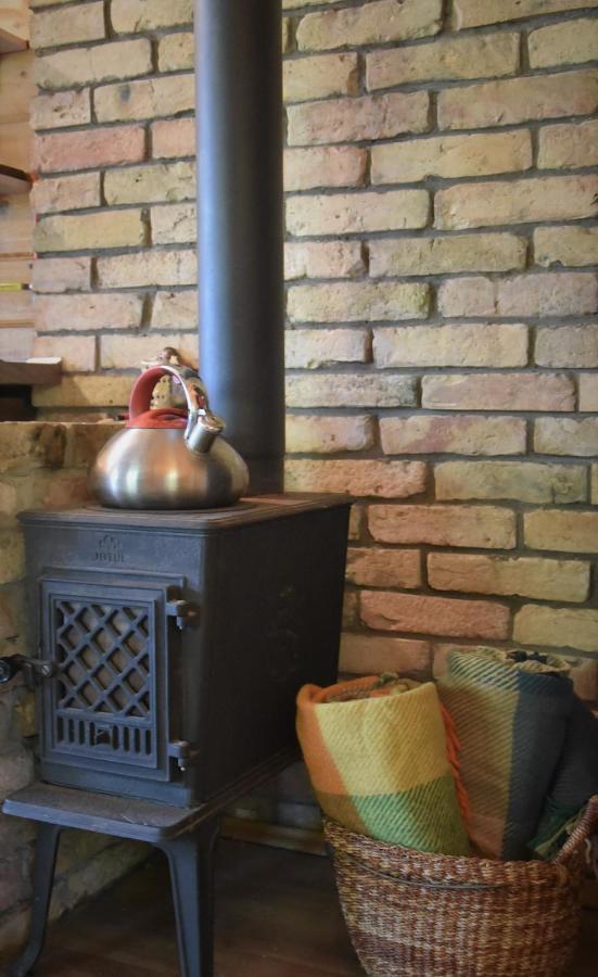Berzu Namelis - Birch Cabin Kutsyuny エクステリア 写真