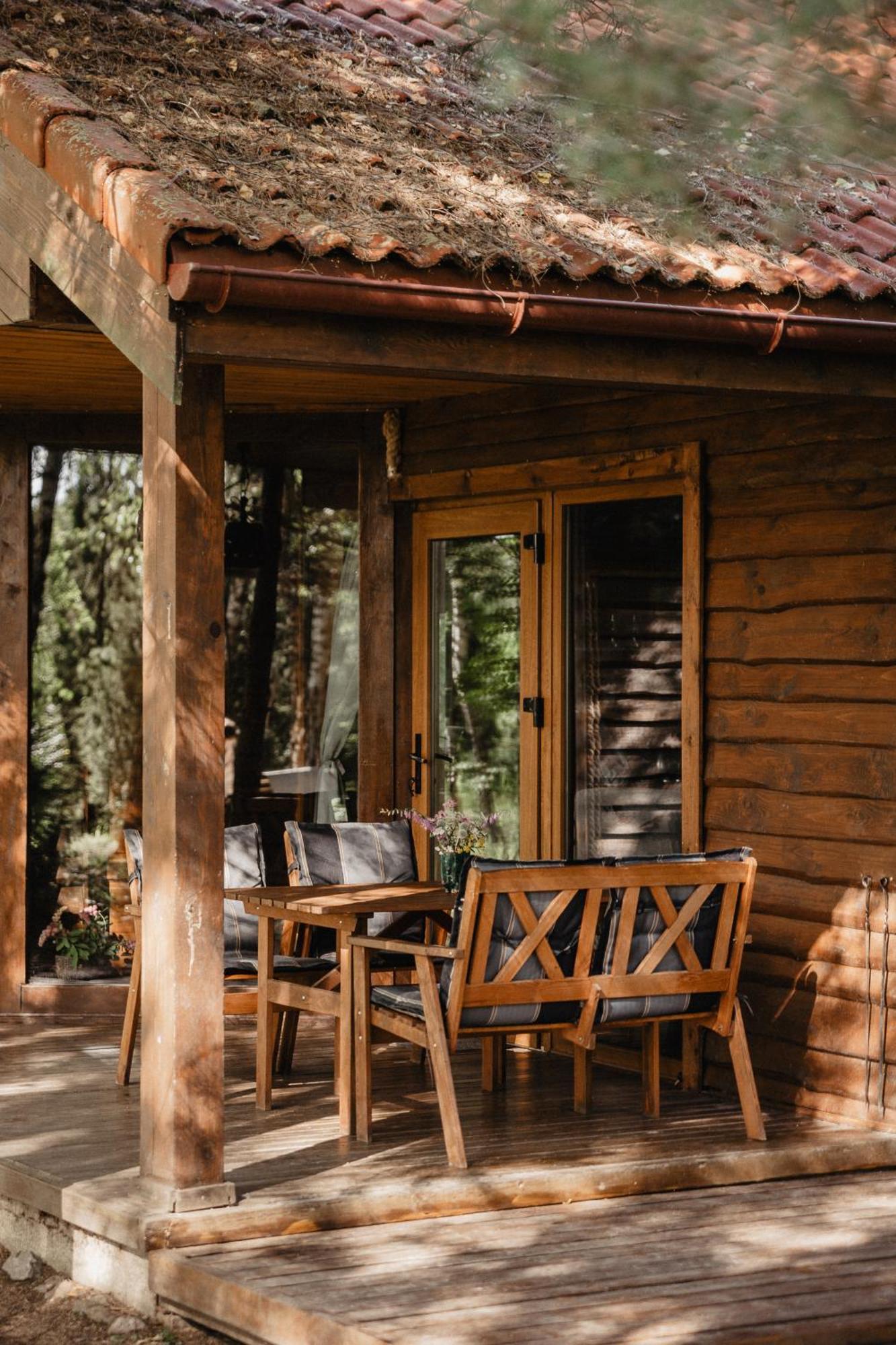 Berzu Namelis - Birch Cabin Kutsyuny エクステリア 写真